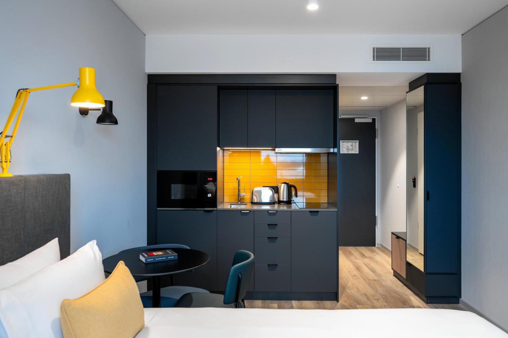Staycity Aparthotels Frankfurt Airport Frankfurt am Main Room photo